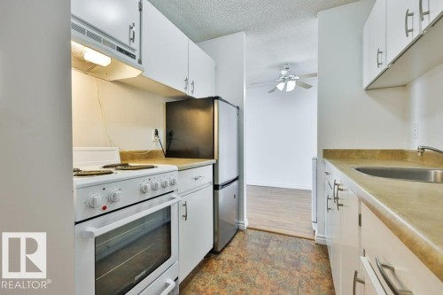 613 13910 Stony Plain Road, Edmonton, AB 