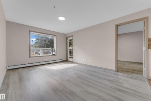 125 5005 165 Avenue, Edmonton, AB 