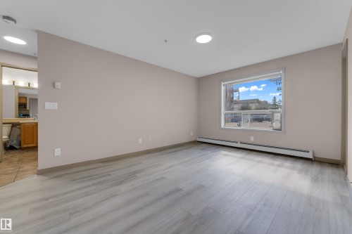 125 5005 165 Avenue, Edmonton, AB 