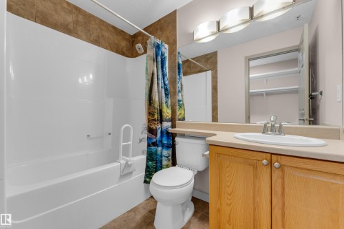125 5005 165 Avenue, Edmonton, AB 