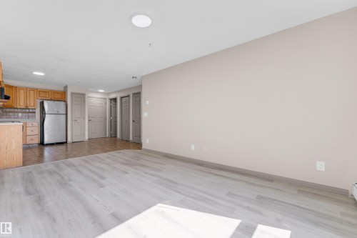 125 5005 165 Avenue, Edmonton, AB 