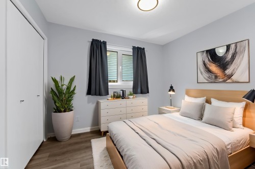 2451 115 Street, Edmonton, AB 