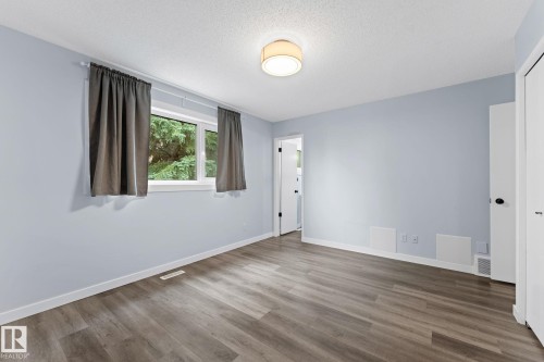 2451 115 Street, Edmonton, AB 