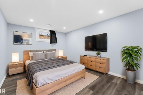 2451 115 Street, Edmonton, AB 