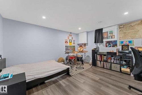 2451 115 Street, Edmonton, AB 