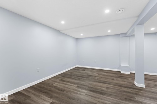2451 115 Street, Edmonton, AB 