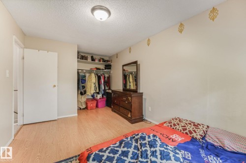 203B Homestead Crescent, Edmonton, AB 