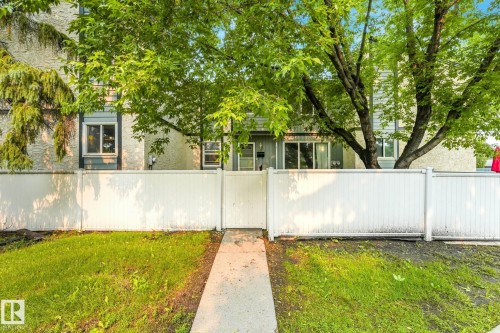 203B Homestead Crescent, Edmonton, AB 