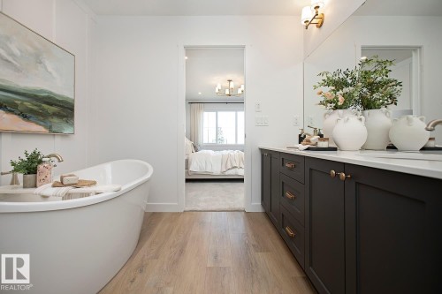 736 166 Avenue, Edmonton, AB 