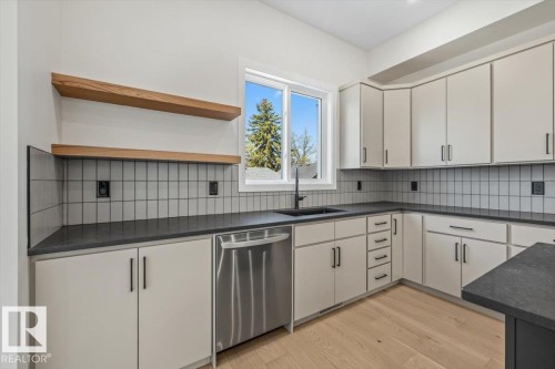 10932 & 10934 132 Street, Edmonton, AB - Indoor Photo Showing Kitchen