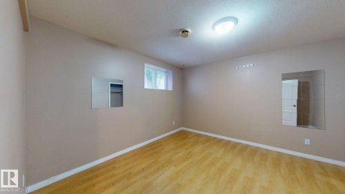 Empty room - 3738 28A Street, Edmonton, AB 