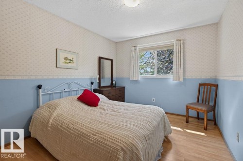 B 20 Seymore Crescent, St. Albert, AB 