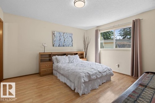 B 20 Seymore Crescent, St. Albert, AB 