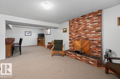 B 20 Seymore Crescent, St. Albert, AB 