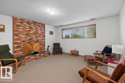 B 20 Seymore Crescent, St. Albert, AB 