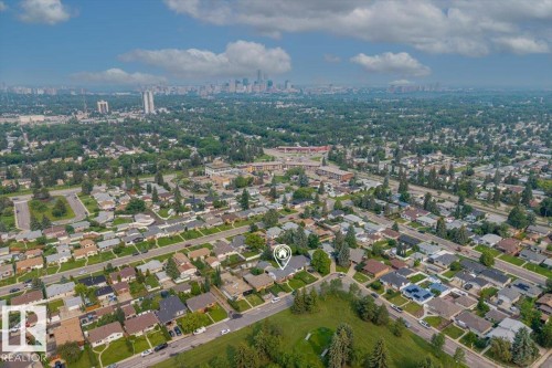 Expansive aerial view showcasing a dense residential area with numerous single-story homes - 8736 72 Street Nw, Edmonton, AB - Outdoor With View