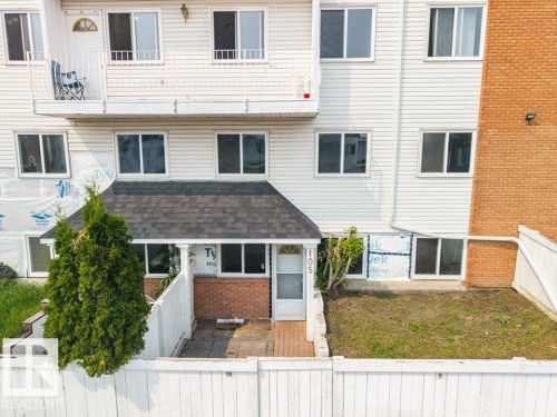 105 14530 52 Street, Edmonton, AB 