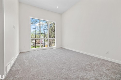 10934 132 Street, Edmonton, AB - Indoor Photo Showing Other Room
