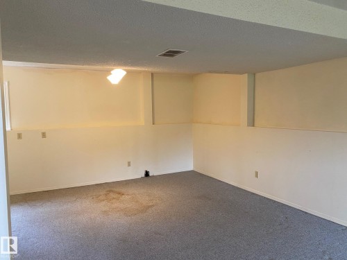 2211 Millbourne Road W, Edmonton, AB 