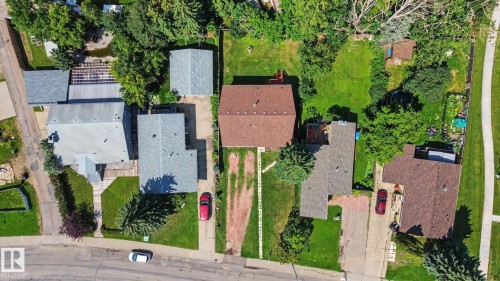 2211 Millbourne Road Nw, Edmonton, AB - Outdoor
