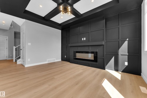 10707 98 Street, Morinville, AB 