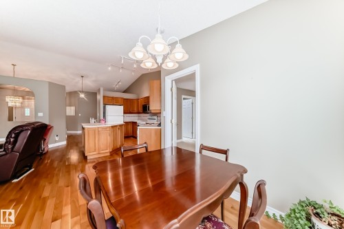 s - 29 929 Picard Drive, Edmonton, AB - Indoor Photo Showing Dining Room