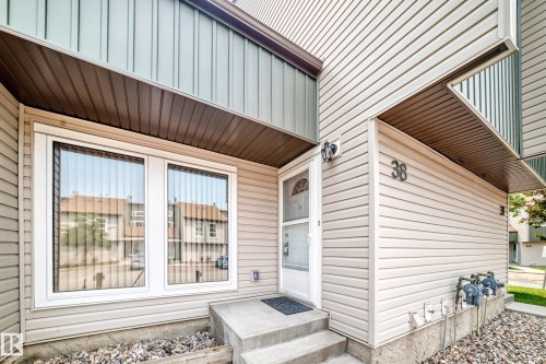 38 2020 105 Street, Edmonton, AB 