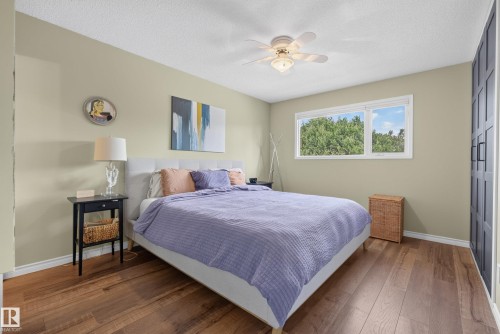 10936 35A Avenue, Edmonton, AB 