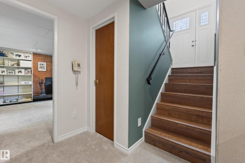 10936 35A Avenue, Edmonton, AB 