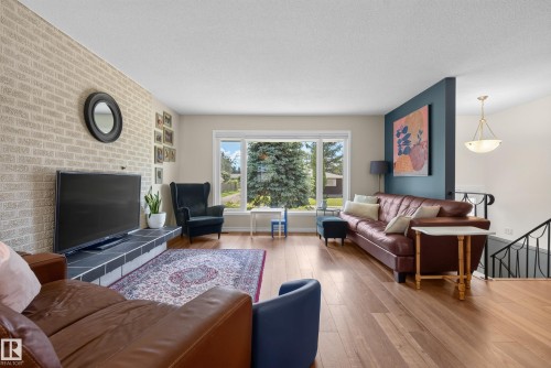 10936 35A Avenue, Edmonton, AB 