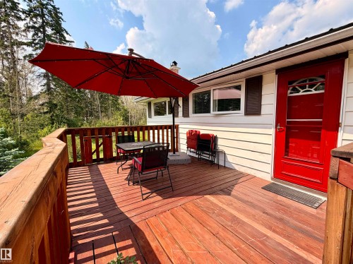 5004 50 Avenue, Evansburg, AB 