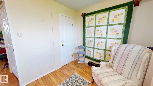 5004 50 Avenue, Evansburg, AB 