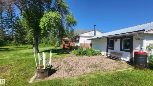 5004 50 Avenue, Evansburg, AB 