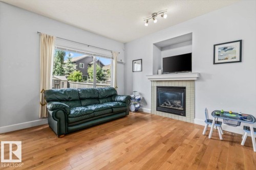 3082 Whitelaw Drive, Edmonton, AB 