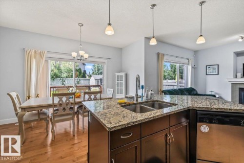 3082 Whitelaw Drive, Edmonton, AB 