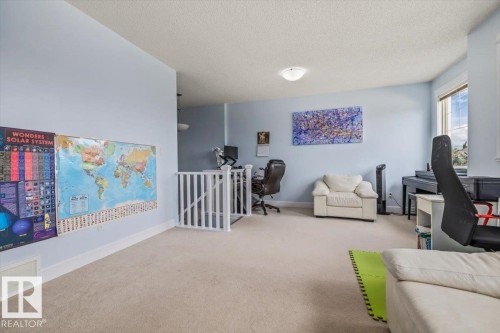 3082 Whitelaw Drive, Edmonton, AB 