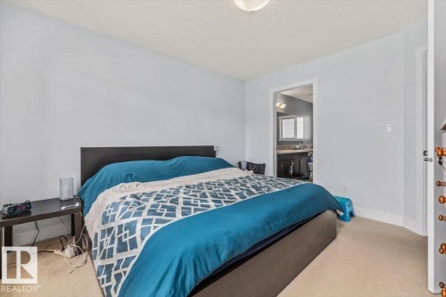 3082 Whitelaw Drive, Edmonton, AB 