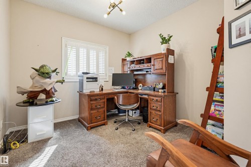 927 Hampton Court, Edmonton, AB - Indoor Photo Showing Office