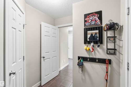20032 131 Avenue, Edmonton, AB 