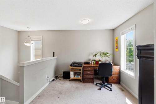 20032 131 Avenue, Edmonton, AB 
