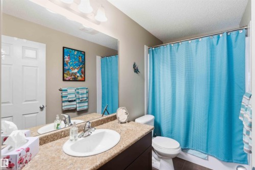 20032 131 Avenue, Edmonton, AB 
