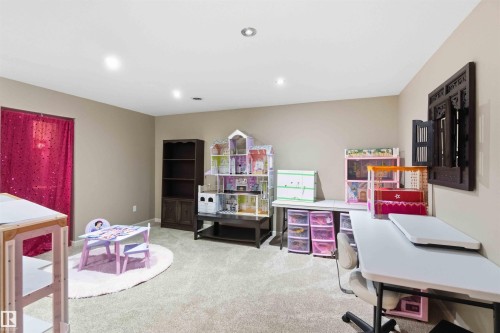 20032 131 Avenue, Edmonton, AB 