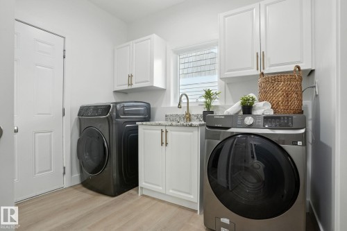 971 Summerside Link, Edmonton, AB 