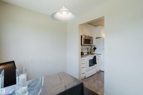 202 7211 171 Street, Edmonton, AB 