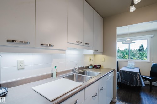 202 7211 171 Street, Edmonton, AB 