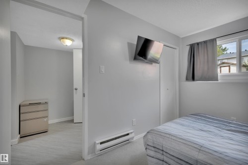 3806 33 Avenue, Leduc, AB - Indoor Photo Showing Bedroom