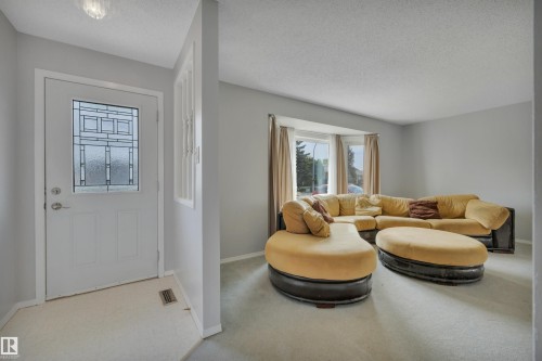 3806 33 Avenue, Leduc, AB - Indoor
