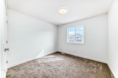 48 5122 213A Street, Edmonton, AB 