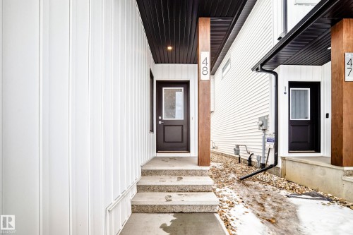 48 5122 213A Street, Edmonton, AB 