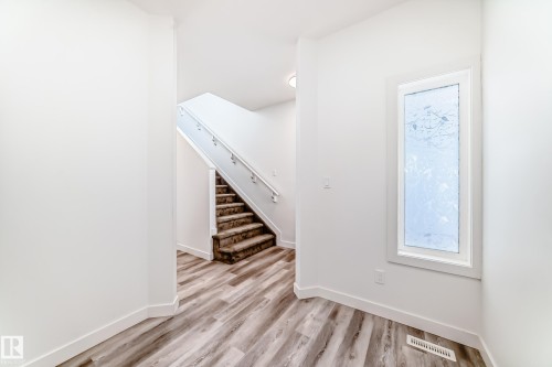 48 5122 213A Street, Edmonton, AB 